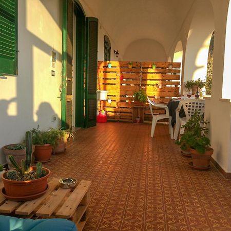 Villa Alda - Bilocali Vista Mare サンタ・チェザーレア・テルメ エクステリア 写真