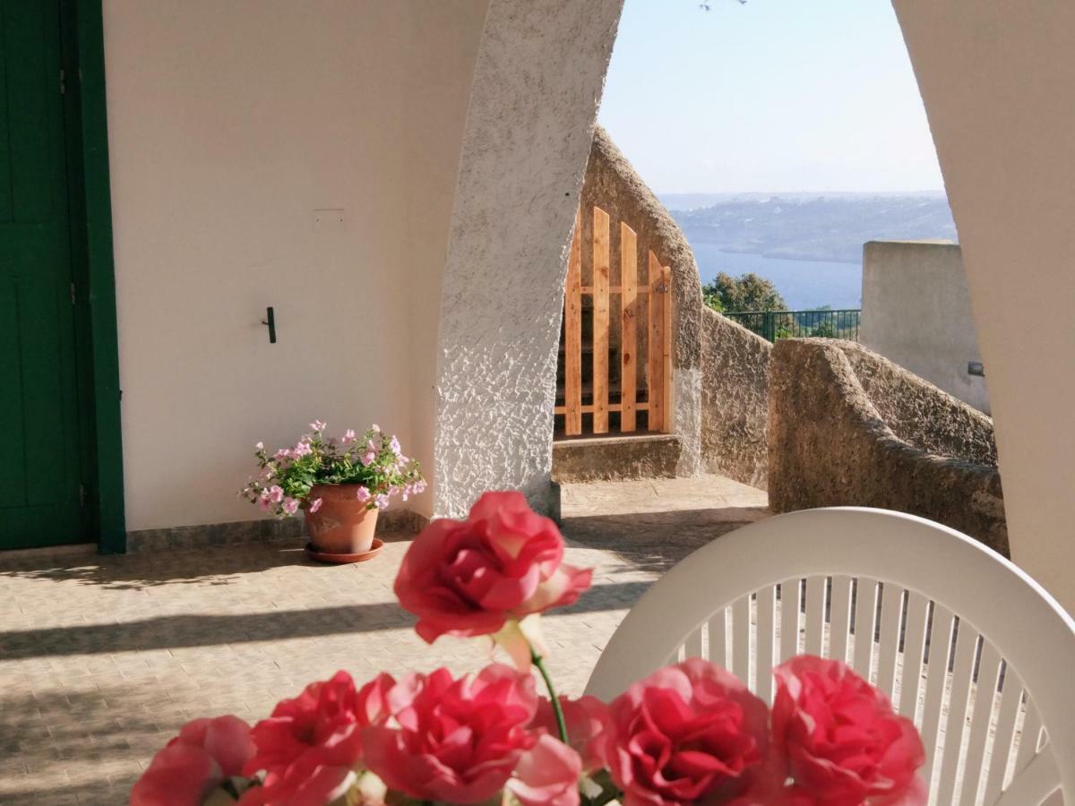 Villa Alda - Bilocali Vista Mare サンタ・チェザーレア・テルメ エクステリア 写真