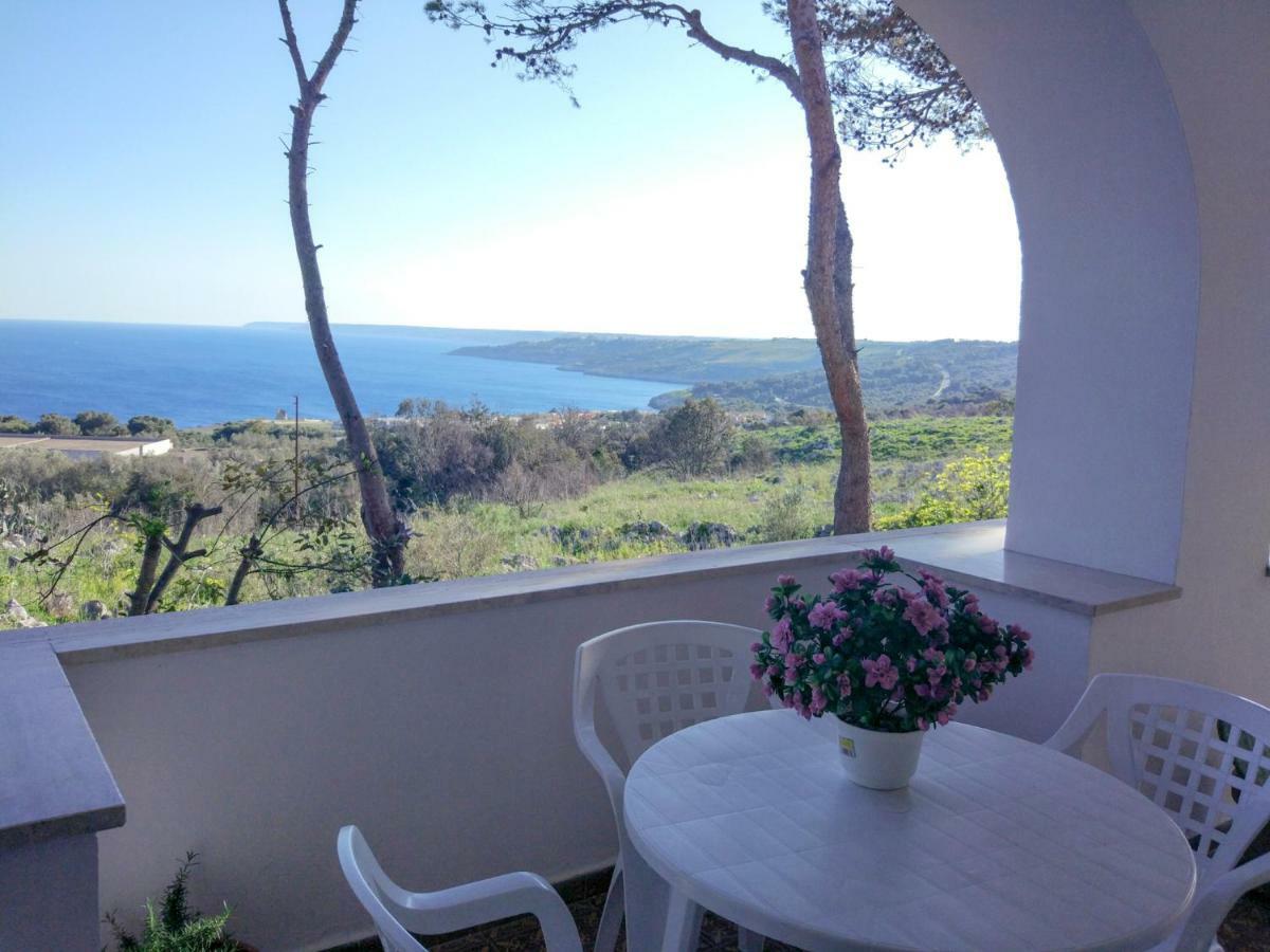 Villa Alda - Bilocali Vista Mare サンタ・チェザーレア・テルメ エクステリア 写真