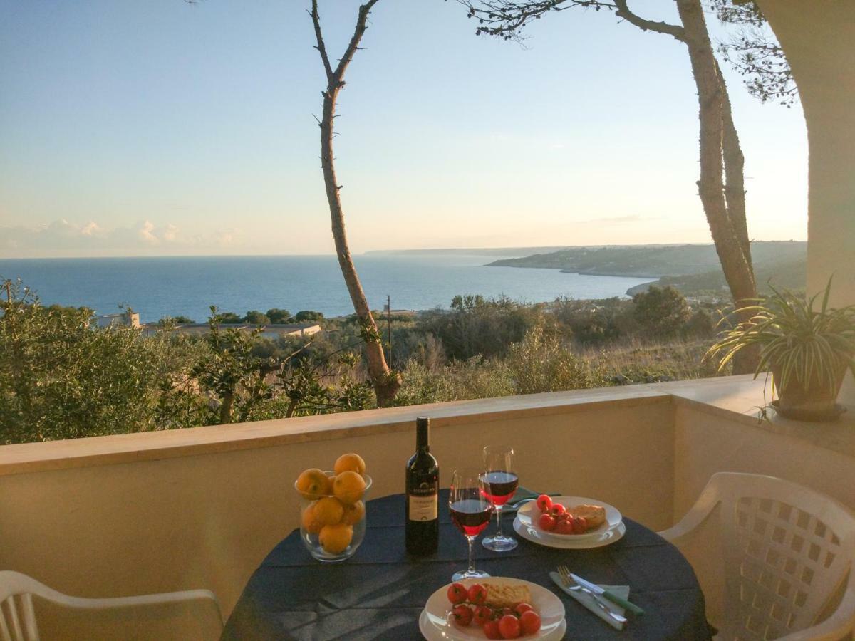 Villa Alda - Bilocali Vista Mare サンタ・チェザーレア・テルメ エクステリア 写真
