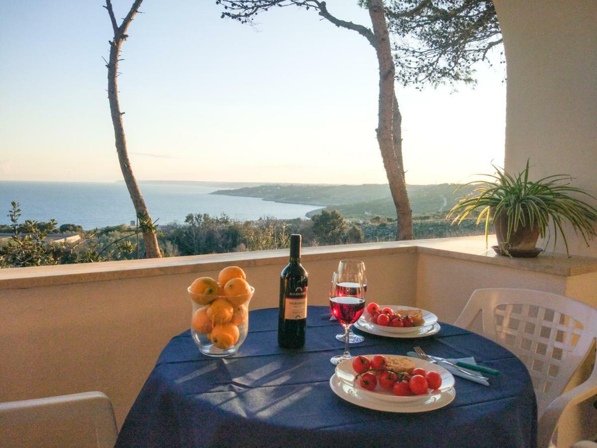 Villa Alda - Bilocali Vista Mare サンタ・チェザーレア・テルメ エクステリア 写真